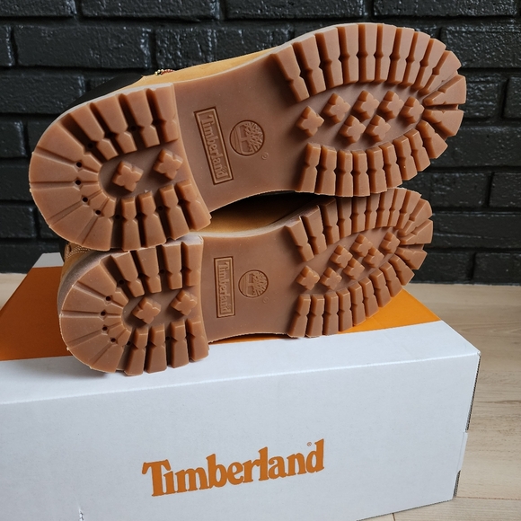 NEW In Box Timberland Premium 6 Inch Lace Waterproof Work Boots 9.5 Mens Outdoor - Picture 6 of 7